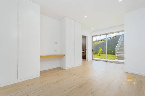 Magnífica Moradia T3 +1