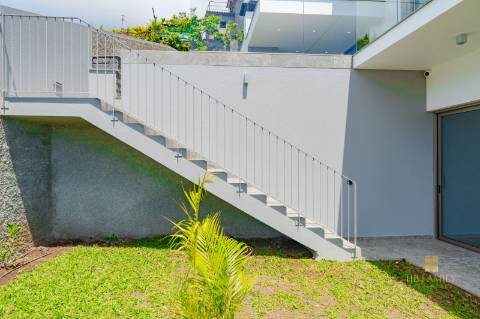 Magnífica Moradia T3 +1