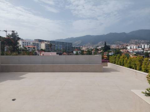 Apartamento T2 - Quintinha da Fé
