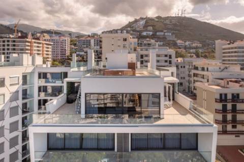 Penthouse - Estrada Monuemntal , Madeira