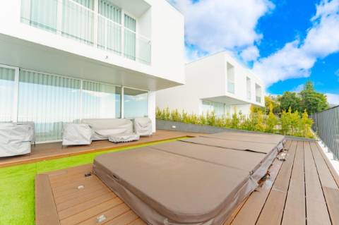 Moradia T3 - Com incrível vista mar