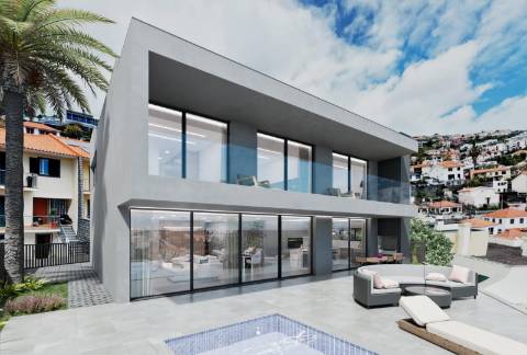 Moradia T3 com Vista Panorâmica sobre a Baía do Funchal