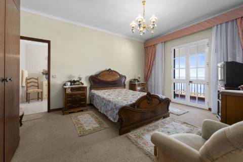 Moradia Triplex - Funchal