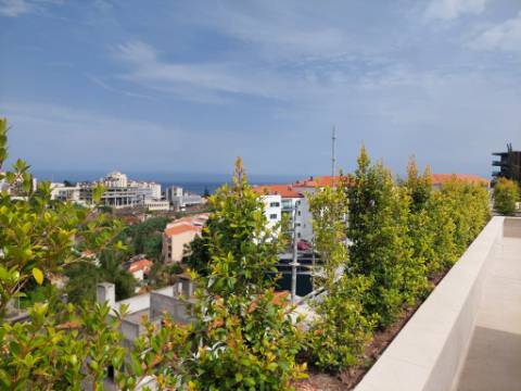 Apartamento T3- Quintinha da Fé
