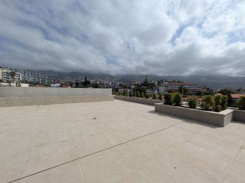 Apartamento T3- Quintinha da Fé