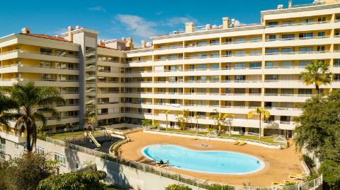 Apartamento T2 na Ajuda para arrendamento