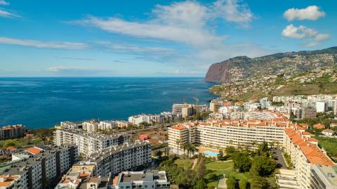 Apartamento T2 na Ajuda para arrendamento