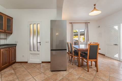 Moradia T3 Mobilada e equipada - Arrendamento