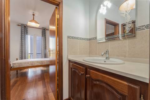 Moradia T3 Mobilada e equipada - Arrendamento