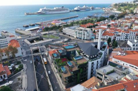 T3 Triplex - Savoy Residence Insular