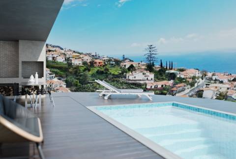 Moradia T3 com Vista Panorâmica sobre a Baía do Funchal