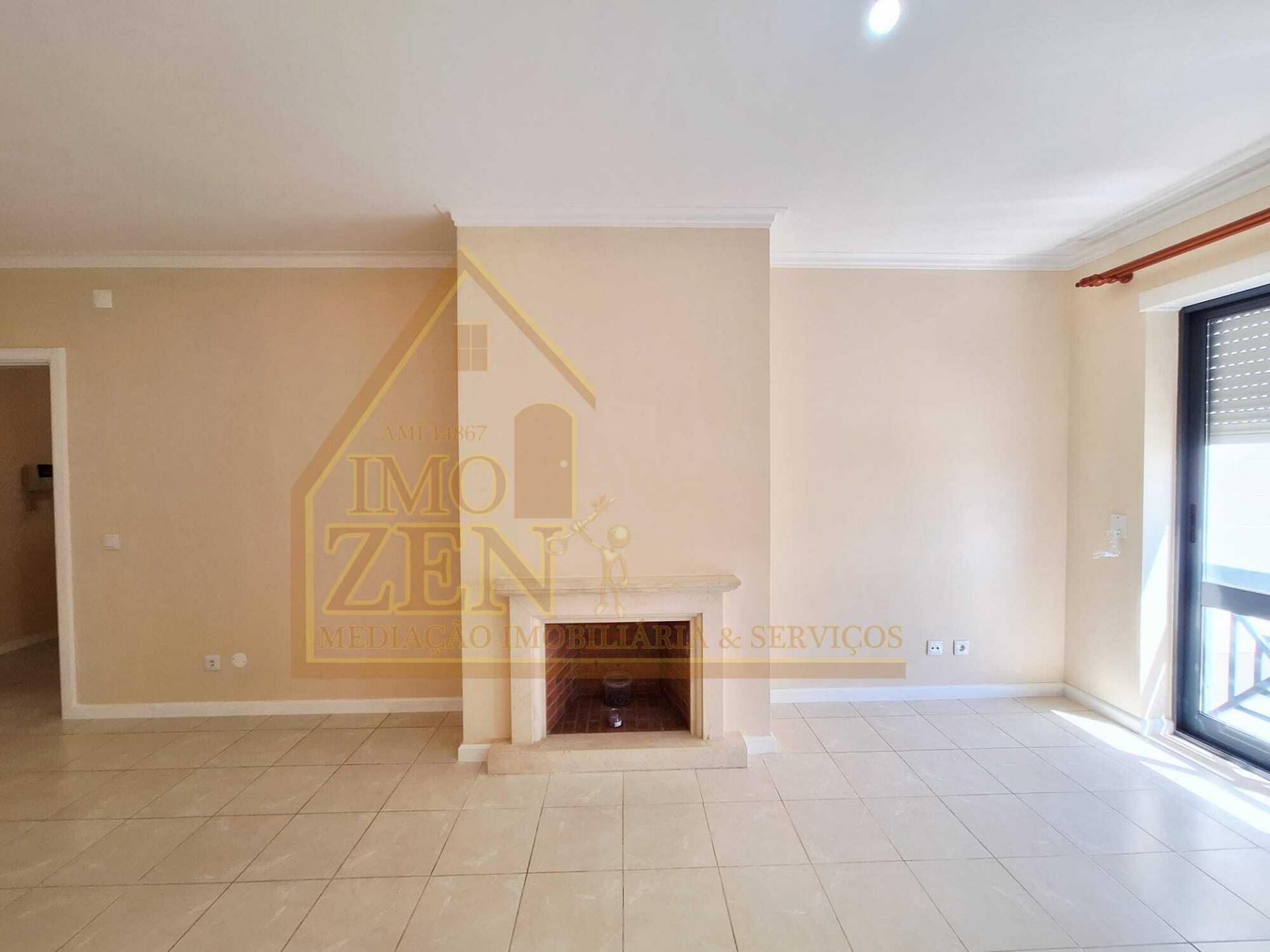 Apartamento T2 totalmente renovado