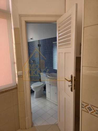 Apartamento T2 localizado em Lisboa