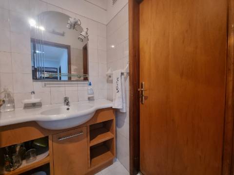 Loja Comercial - Cacém