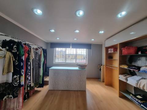 Loja Comercial - Cacém