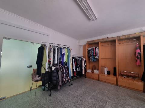 Loja Comercial - Cacém