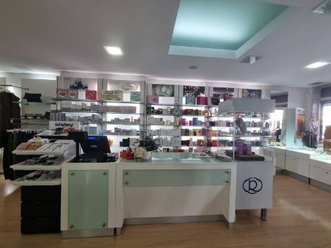 Loja Comercial - Cacém