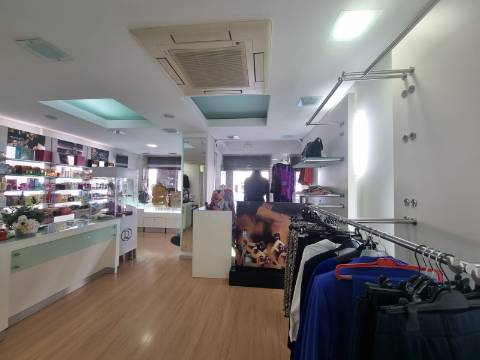 Loja Comercial - Cacém