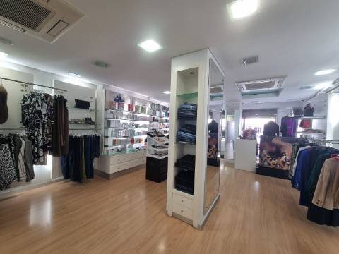 Loja Comercial - Cacém