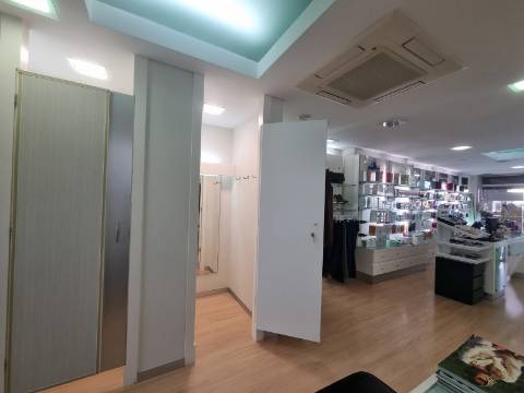 Loja Comercial - Cacém