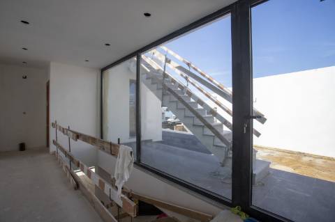 Moradia T4 com piscina junto ao centro da vila da Ericeira