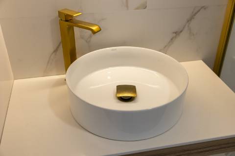 Apartamento T2 com piscina no rooftop com excelente vista de mar no centro da vila da Ericeira