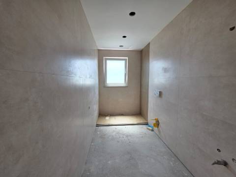 Moradia T3 Isolada em lote de gaveto na Ericeira