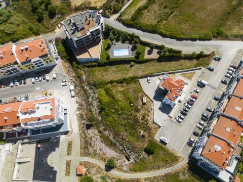 Apartamento T2 com excelente terraço virado a poente - Empreendimento Verde e Mar
