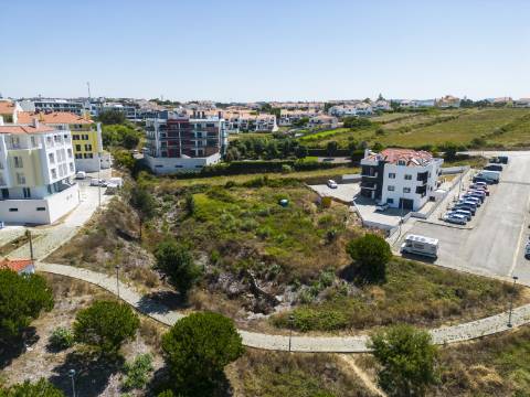 Apartamento T2 com excelente terraço virado a poente - Empreendimento Verde e Mar