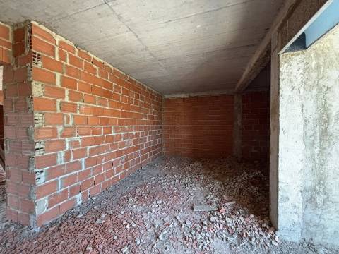 Moradia T4 Isolada com Piscina e Garagem a 4km do centro da Vila da Ericeira