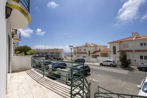 Moradia T4 junto ao centro da vila da Ericeira