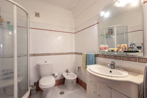 Moradia T4 junto ao centro da vila da Ericeira