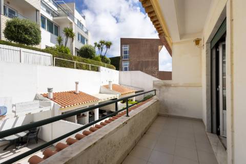 Moradia T4 junto ao centro da vila da Ericeira