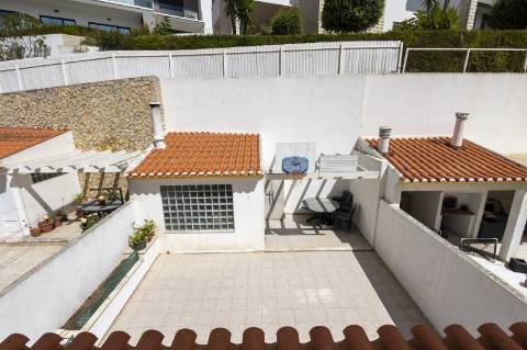 Moradia T4 junto ao centro da vila da Ericeira