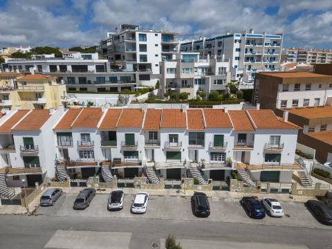 Moradia T4 junto ao centro da vila da Ericeira