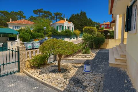 Moradia T3 a 2 km do centro da Vila da Ericeira