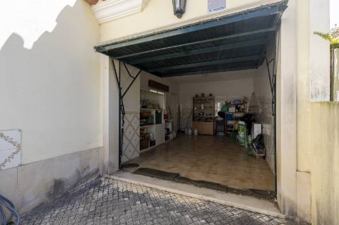 Moradia T3 a 2 km do centro da Vila da Ericeira