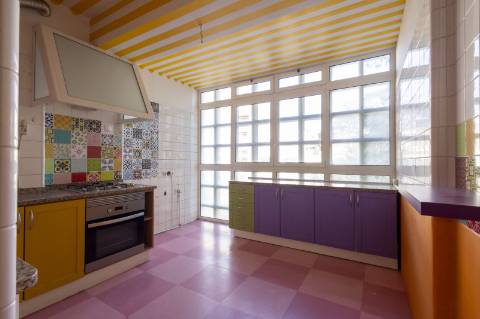 Apartamento T2 Duplex em Lisboa em edifício com elevador