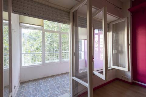 Apartamento T2 Duplex em Lisboa em edifício com elevador