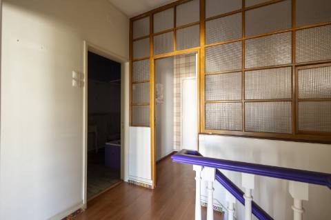 Apartamento T2 Duplex em Lisboa em edifício com elevador