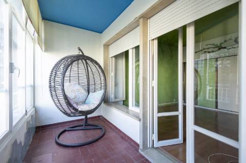 Apartamento T2 Duplex em Lisboa em edifício com elevador