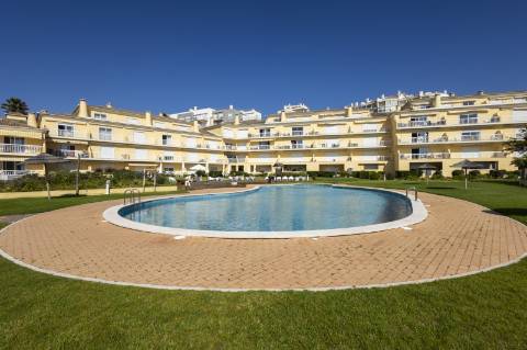 Apartamento T4 Duplex na Quinta de São Sebastião