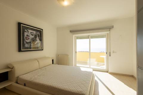 Apartamento T4 Duplex na Quinta de São Sebastião