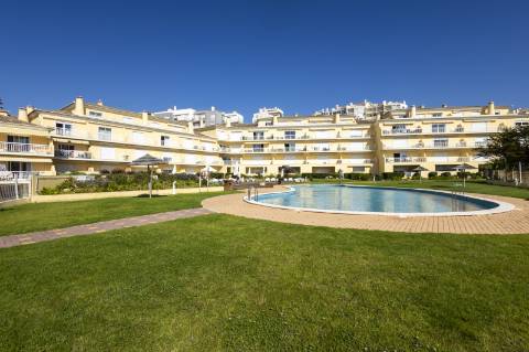 Apartamento T4 Duplex na Quinta de São Sebastião