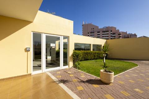 Apartamento T4 Duplex na Quinta de São Sebastião