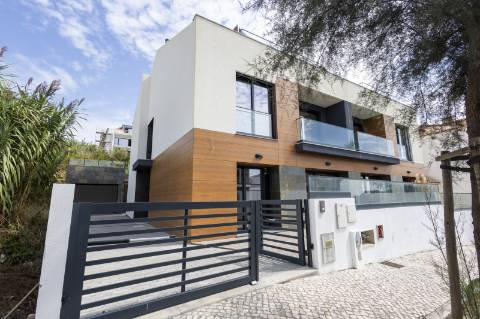 Moradia Contemporânea T4 - Ericeira