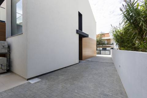Moradia Contemporânea T4 - Ericeira