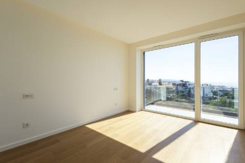 Moradia T4 Contemporânea na Ericeira com piscina