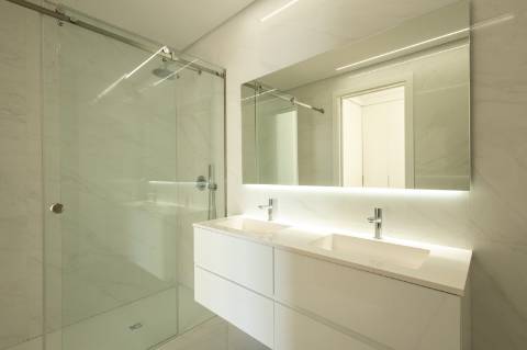 Moradia T4 Contemporânea na Ericeira com piscina