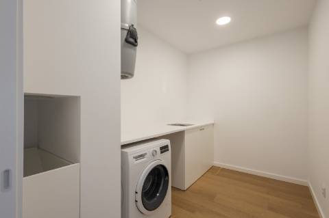 Moradia T4 Contemporânea na Ericeira com piscina